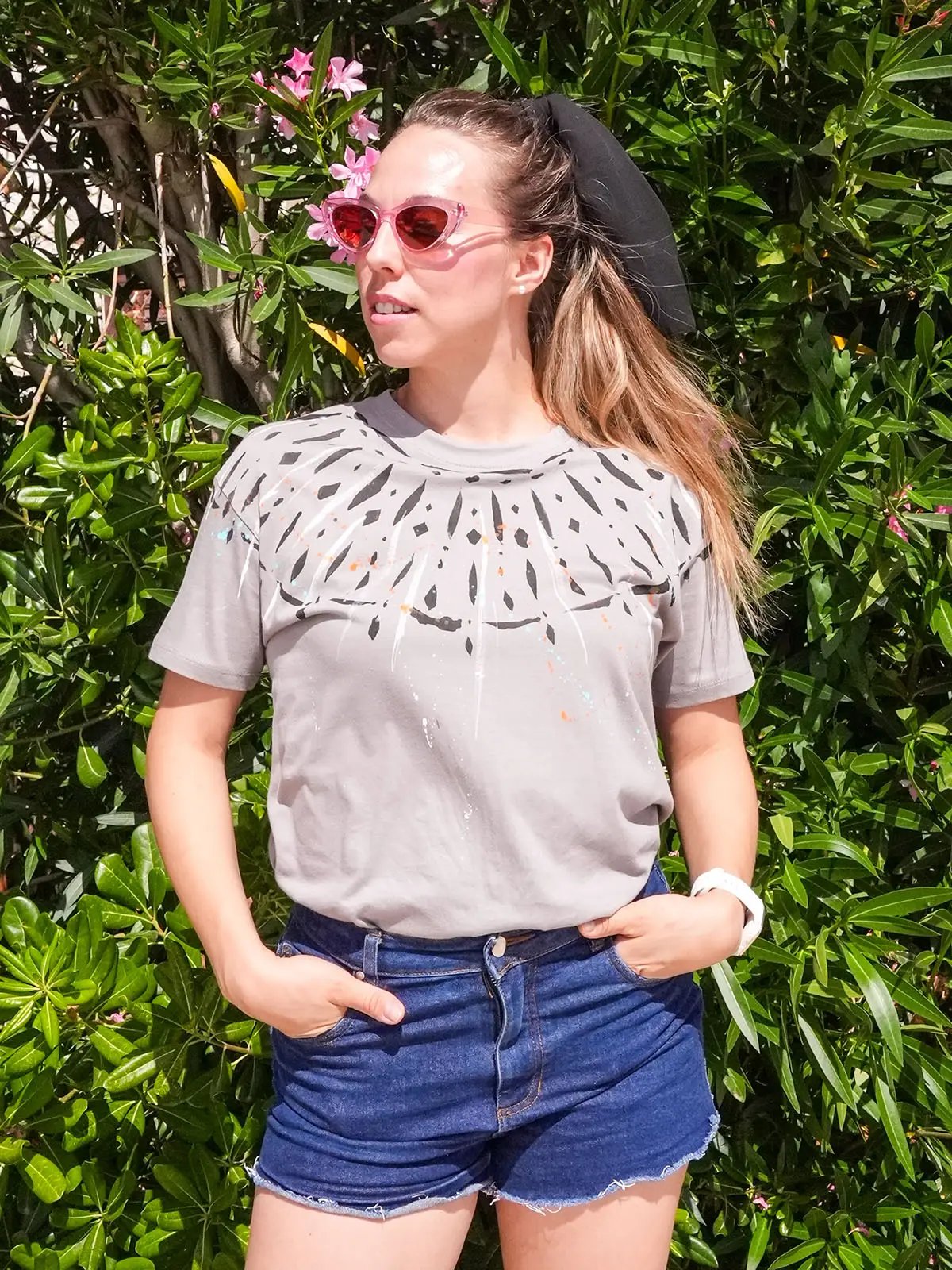 MEOW LACE beige T-shirt (unisex)